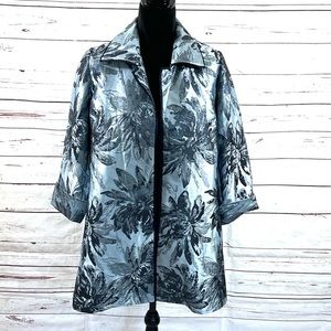 Chico's Women’s Long Open Jacket Blue Floral‎ Quilted Shiny Size 0 US 4-6